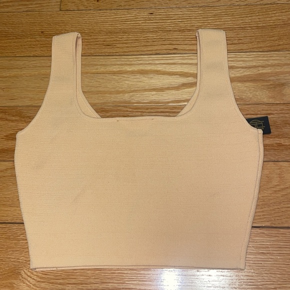 🧡NWT House of Harlow Crop - Picture 4 of 5